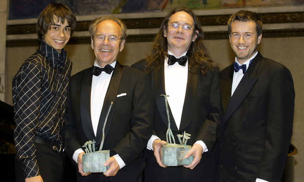 Anders Jahres Kulturpris 2004 til Ingvar Ambjørnsen og Geir Kjetsaa